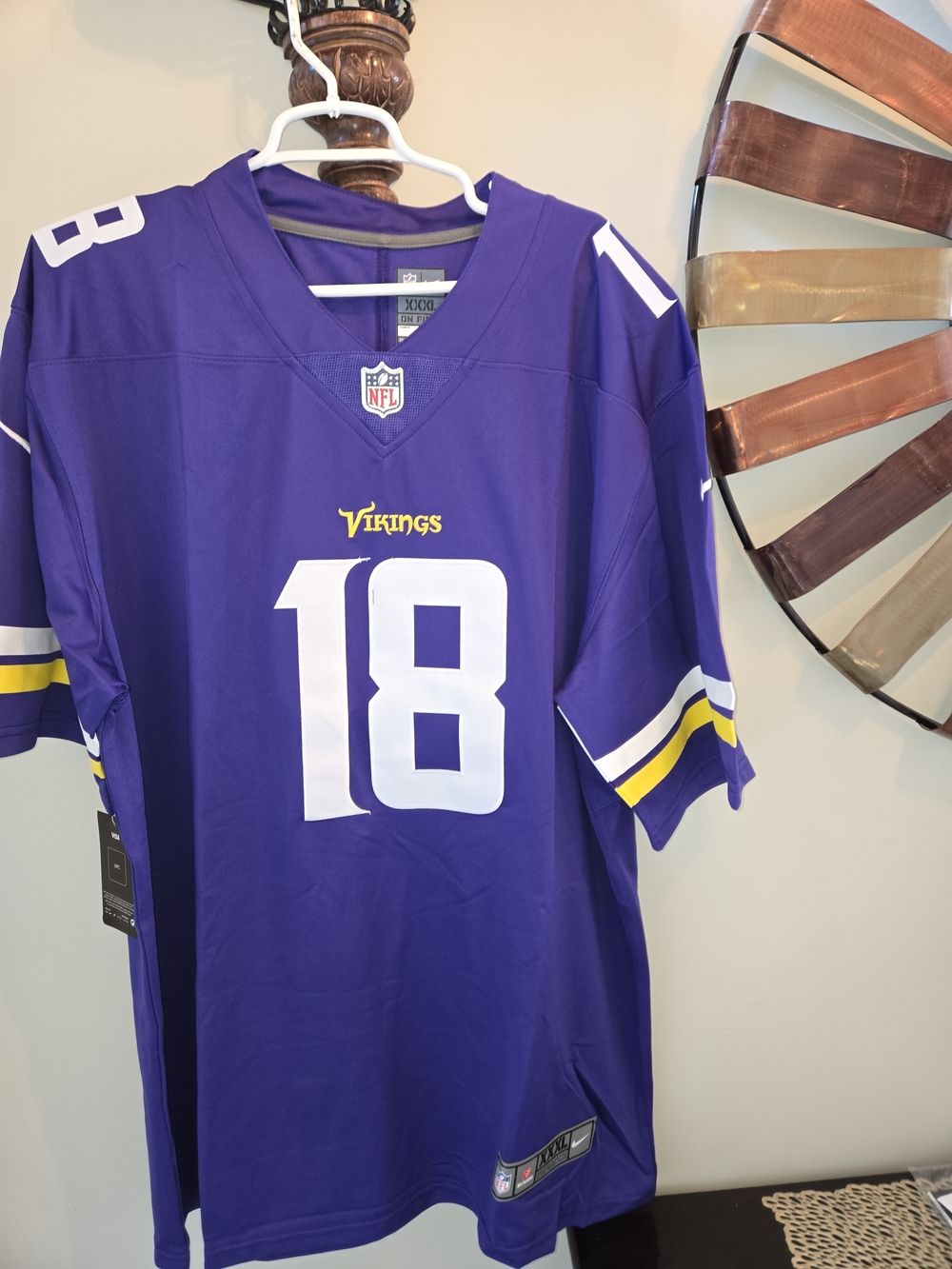 Minnasota VIKINGS Men’s Football Jersey  Jefferson #18
